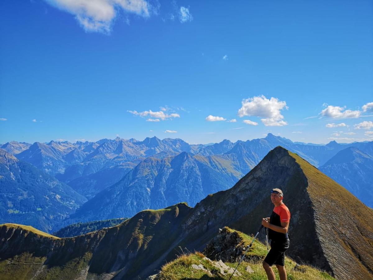 Haus Walch Bed & Breakfast Elbigenalp Dış mekan fotoğraf