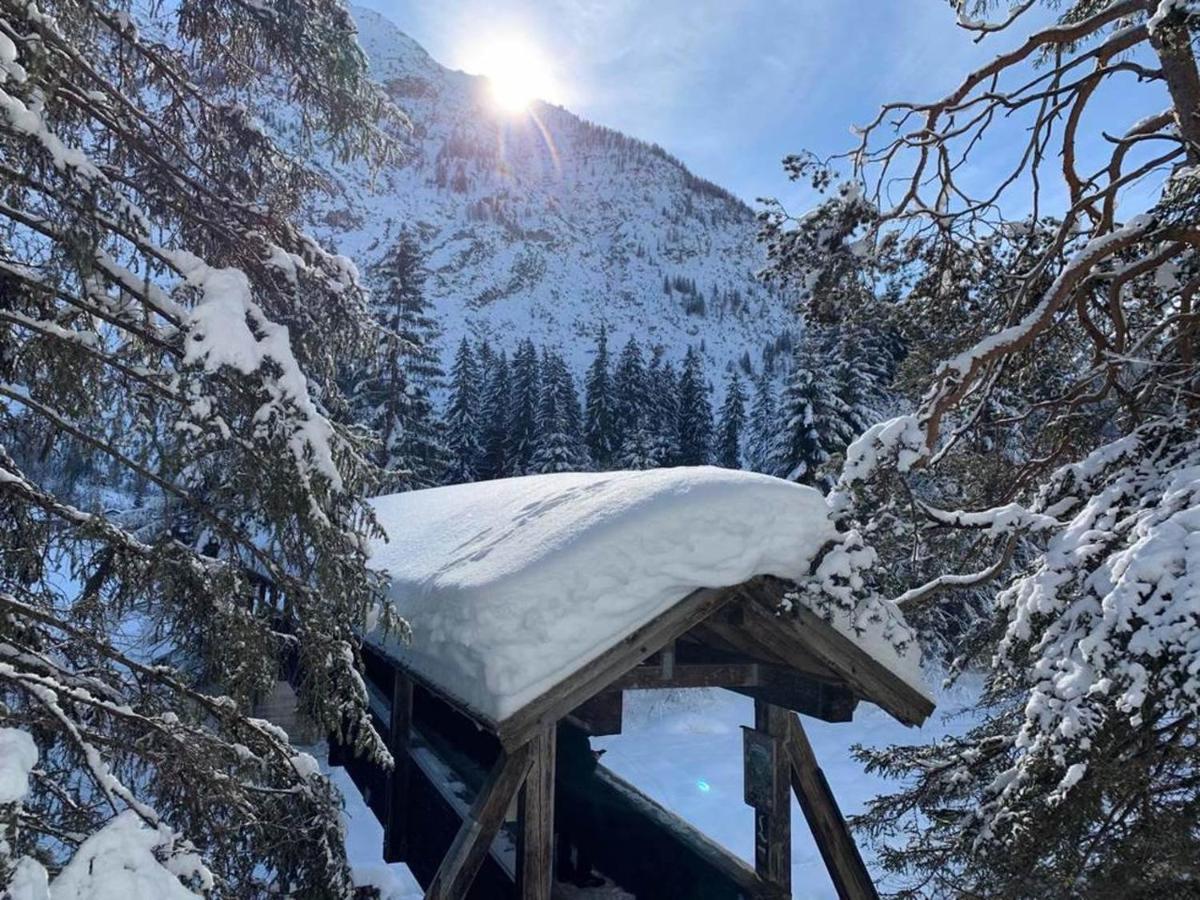 Haus Walch Bed & Breakfast Elbigenalp Dış mekan fotoğraf