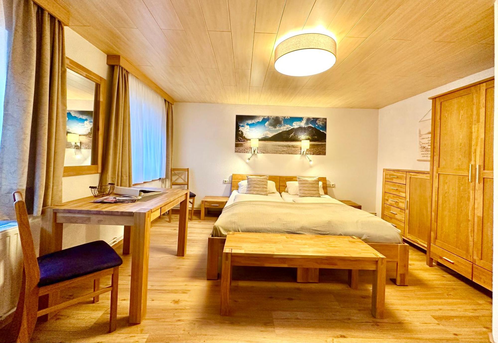 Haus Walch Bed & Breakfast Elbigenalp Dış mekan fotoğraf