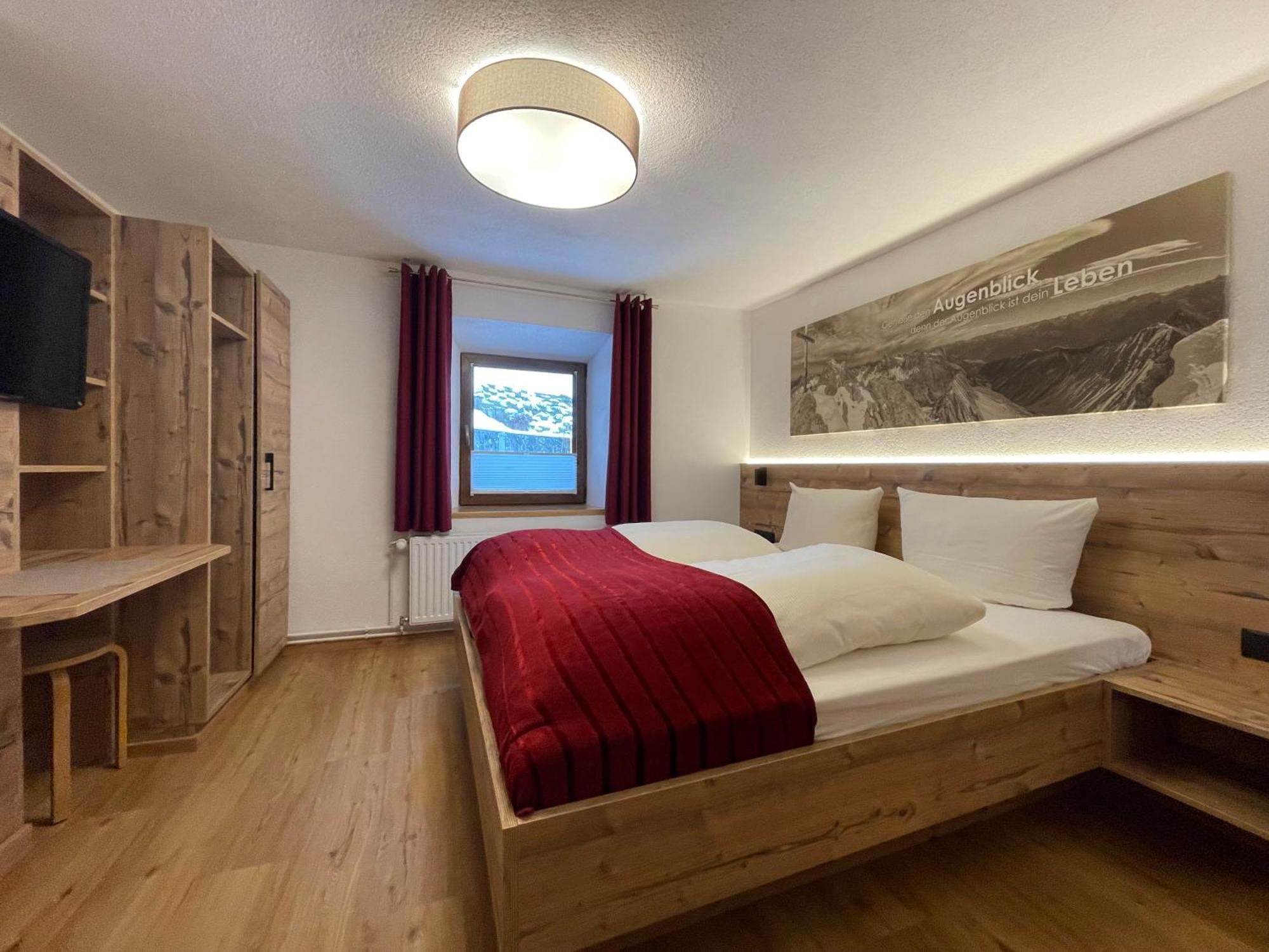 Haus Walch Bed & Breakfast Elbigenalp Dış mekan fotoğraf